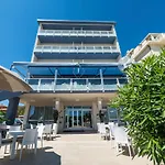 Hotel Astoria 3*