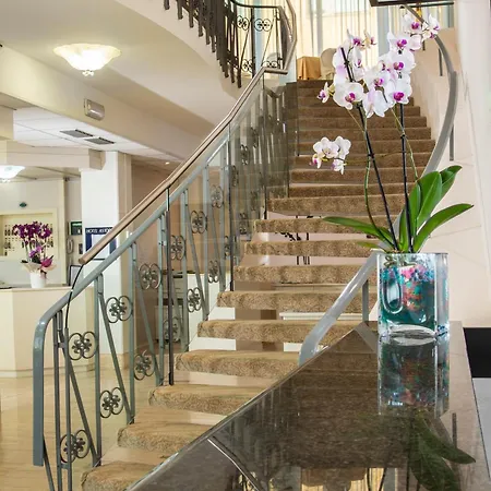 Szálloda Astoria 3*